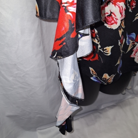 Fancyqube floral blouse XL long arm piece off shoulder - Picture 3 of 5